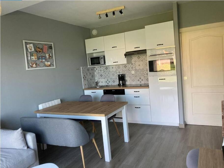 Superbe Appartement Restaure Avec Vue Sur Mer. Wimereux Exterior photo